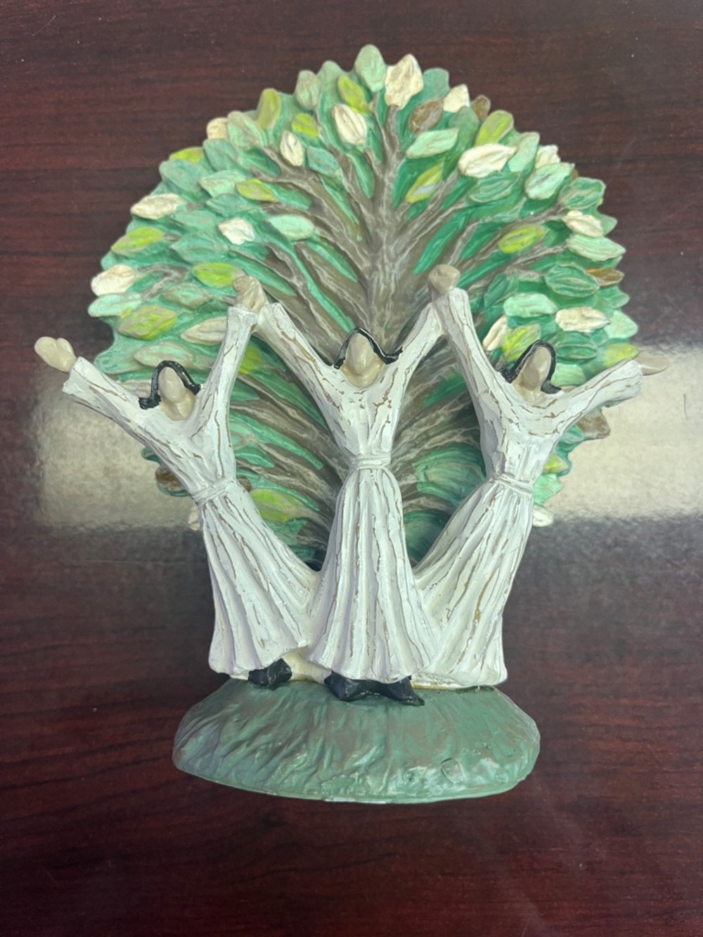 Tree of Life Collection 2009 3 Women worshipping